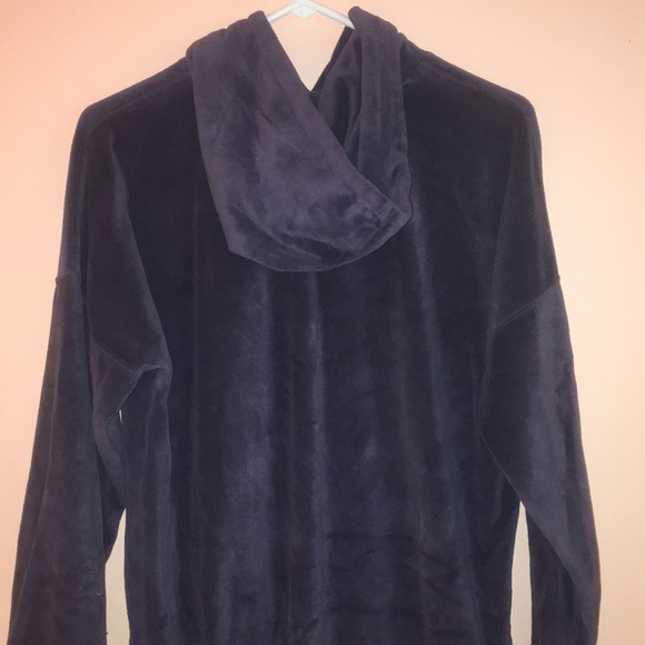 Size XS/S Purple Velour Hoodie - Picture 3 of 4